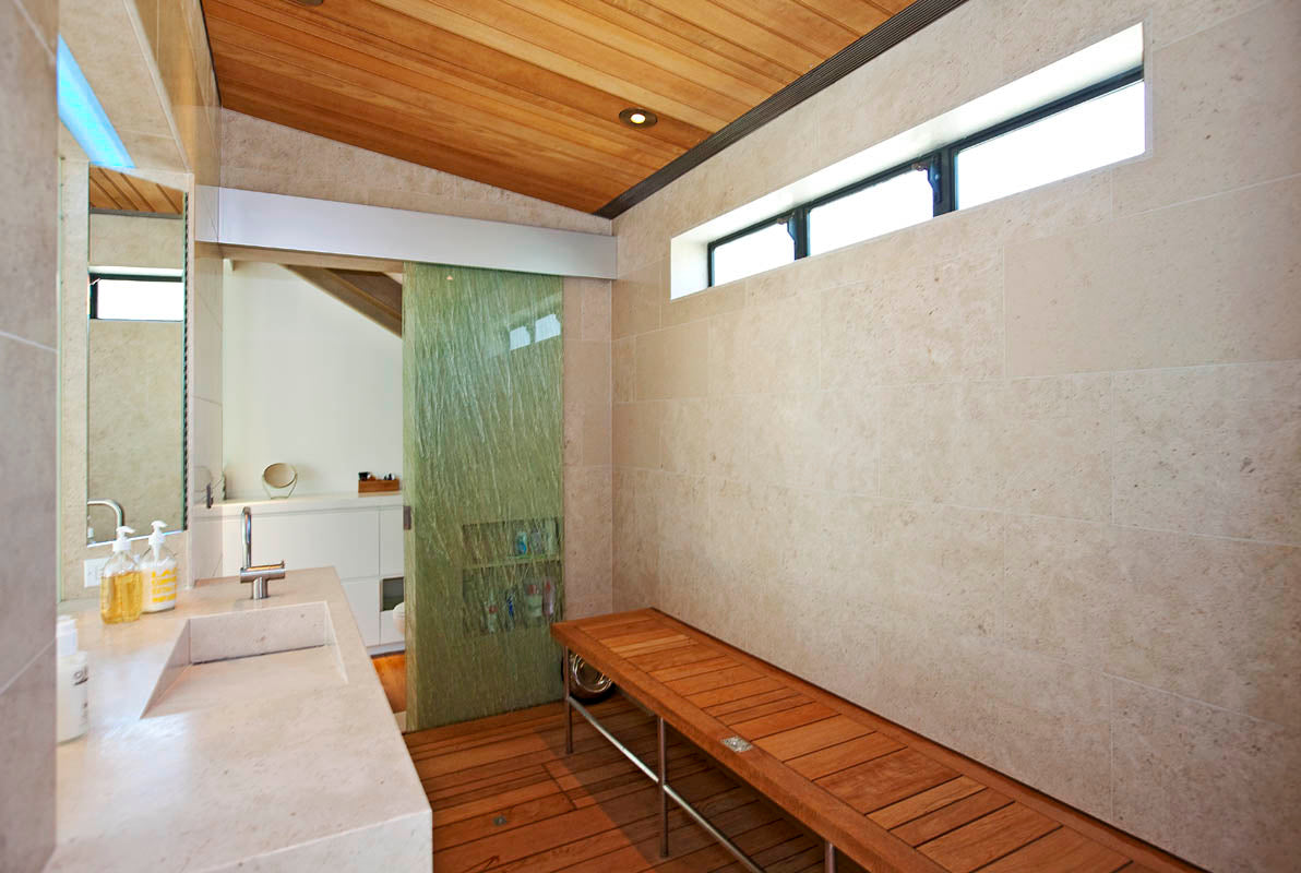 Beach Properties 5843 (LA)