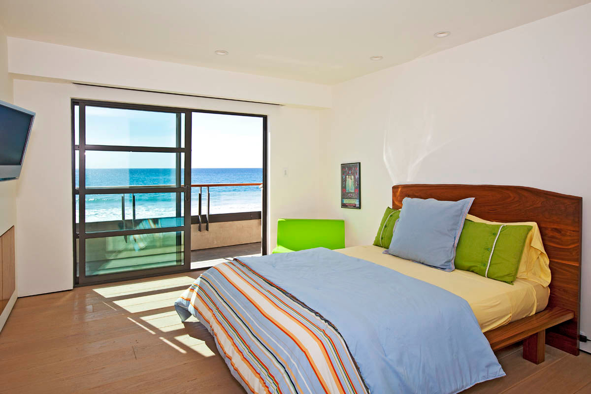 Beach Properties 5843 (LA)