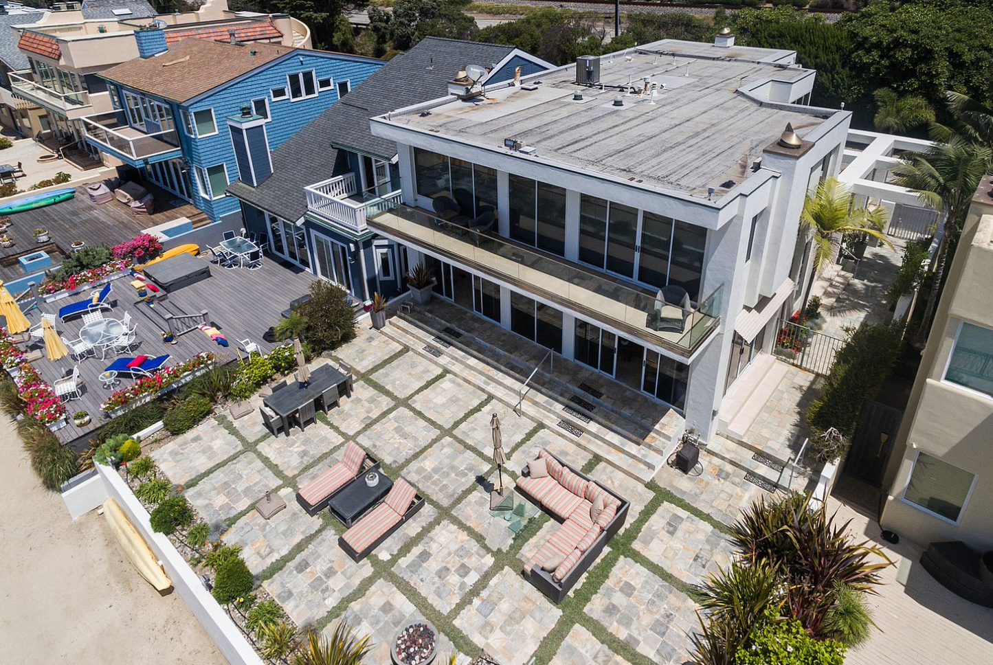 Beach Properties 4878