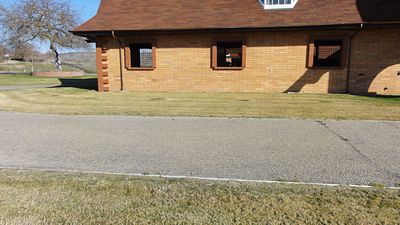 Ranches and Farms 3076