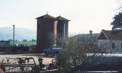 Ranches and Farms 3239