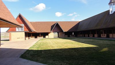 Ranches and Farms 3076