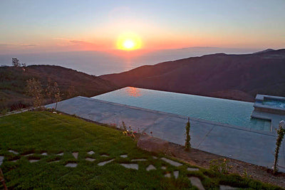 Modern Infinity Pools 6334