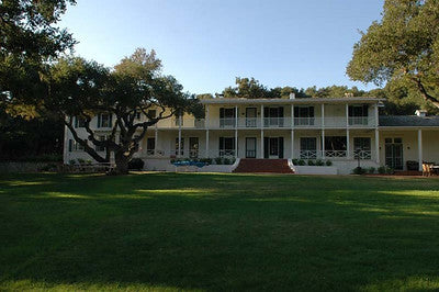 Colonial-Neoclassical 3100