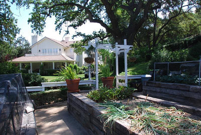 Ranches and Farms 3073