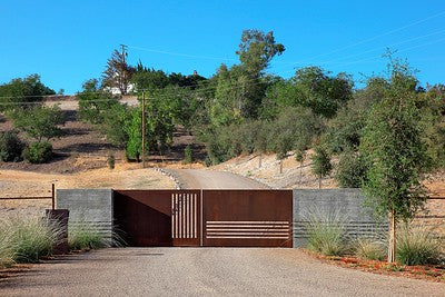 Vineyards & Wineries 0349 (Paso Robels)