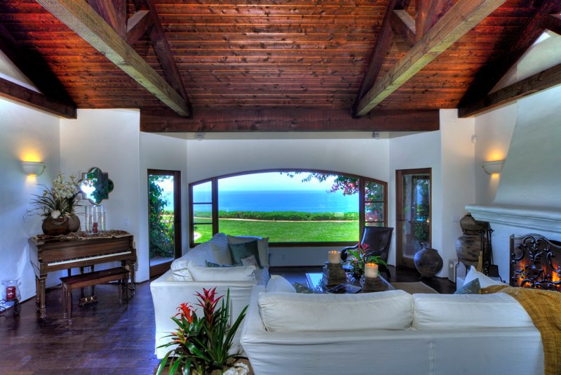 Beach Properties 2526